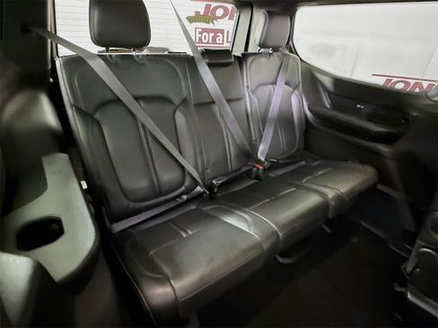 Used 2022 Jeep Wagoneer Series III w/ Premium Group I image 33