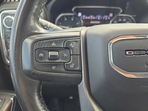 Used 2023 GMC Sierra 3500 Denali w/ Denali Ultimate Package AWD/4WD image 18