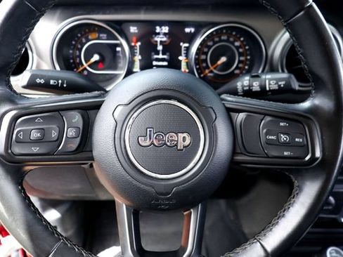 Used 2022 Jeep Wrangler Unlimited Sport AWD/4WD image 11
