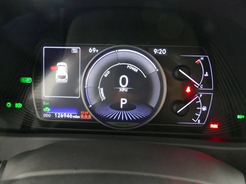 Used 2019 Lexus UX 250h w/ Premium Package AWD/4WD image 12