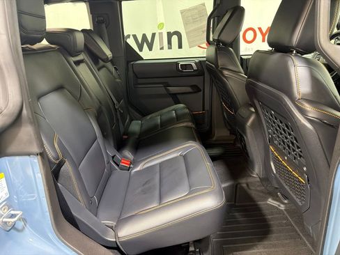 Used 2024 Ford Bronco Badlands AWD/4WD image 15