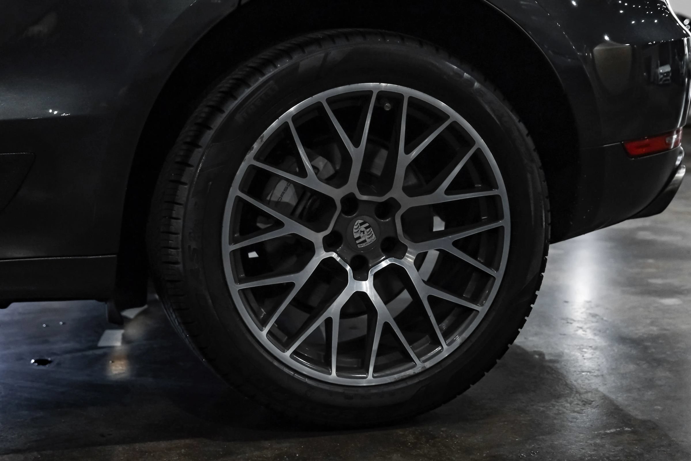 Used 2017 Porsche Macan S AWD/4WD image 55