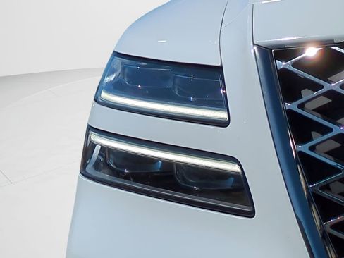 Used 2023 Genesis GV80 2.5T w/ Prestige Package image 10