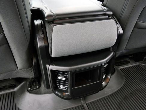 Used 2022 RAM 1500 Big Horn AWD/4WD image 20