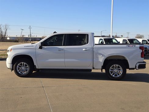 Used 2022 Chevrolet Silverado 1500 RST image 4