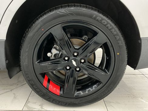 Used 2019 Chevrolet Equinox LT FWD image 46