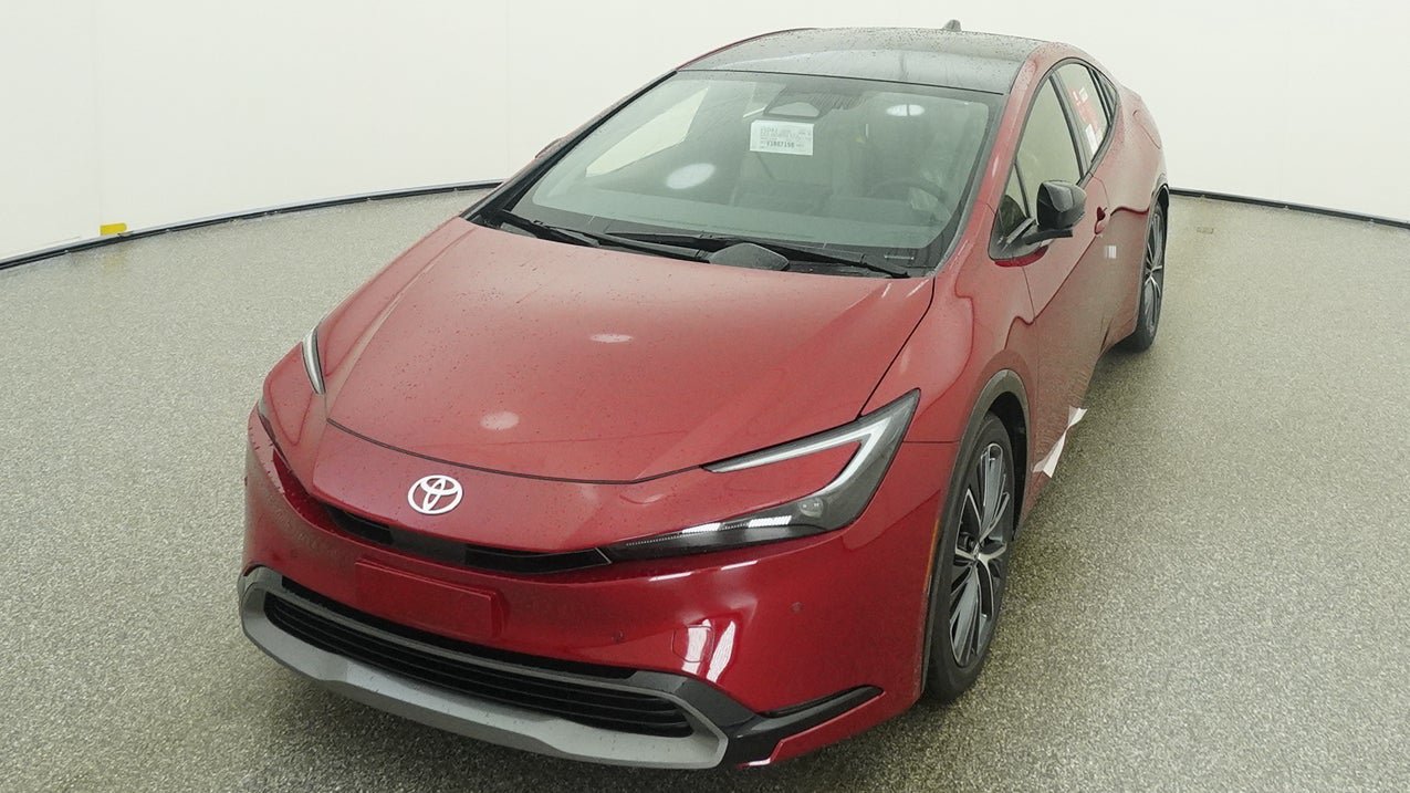 New 2027 Toyota Prius XLE FWD image 16