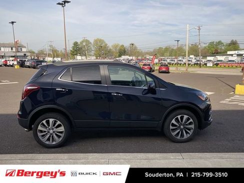 Certified 2022 Buick Encore Preferred w/ Safety Package AWD/4WD image 5