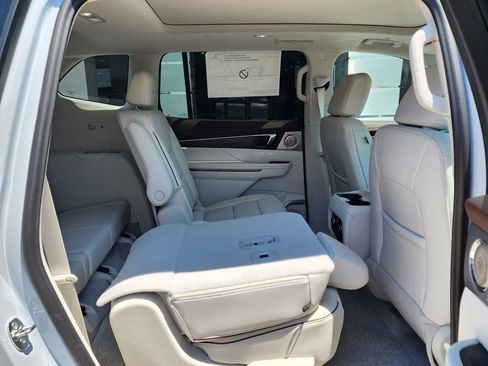 New 2026 Buick Enclave Avenir w/ Super Cruise Package AWD/4WD image 45