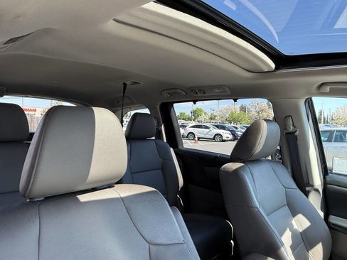 Used 2014 Honda Odyssey EX-L image 19