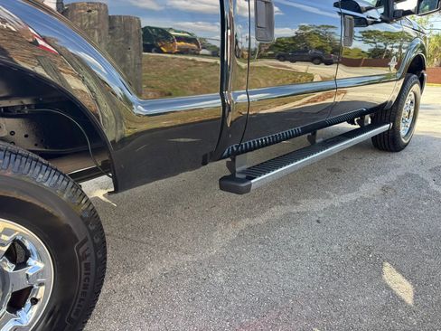 Used 2016 Ford F250 XLT w/ XLT Premium Package image 14