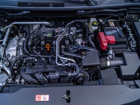 New 2025 Mitsubishi Outlander AWD image 16