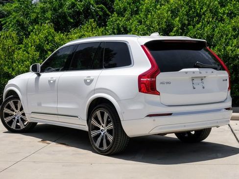 Used 2024 Volvo XC90 B6 Ultimate w/ Protection Package Premier AWD/4WD image 11