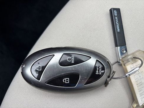 Used 2025 Hyundai Sonata SEL FWD image 24