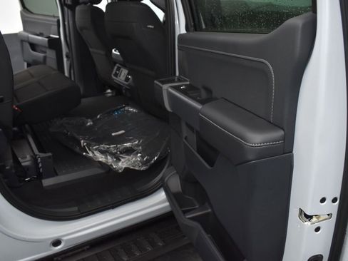 New 2025 Ford F150 XLT w/ Equipment Group 301A Standard image 14