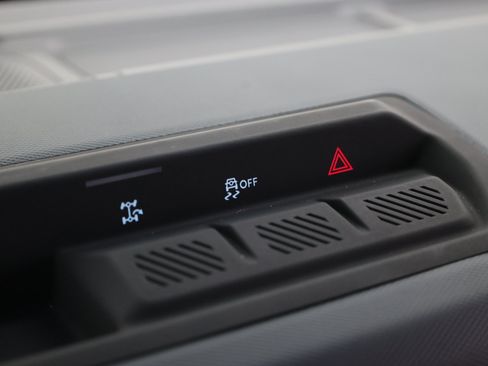 Used 2024 Ford Bronco Outer Banks AWD/4WD image 37