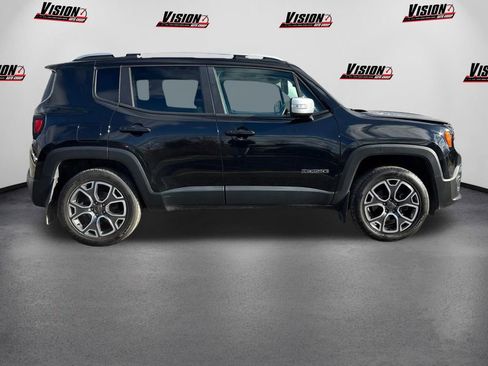 Used 2016 Jeep Renegade Limited image 4