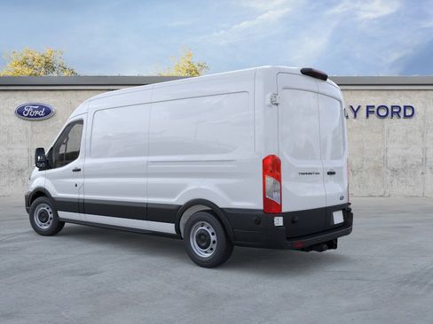 New 2026 Ford Transit 250 148 Medium Roof w/ Load Area Protection Package RWD image 4
