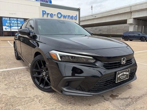 Used 2024 Honda Civic Sport image 1