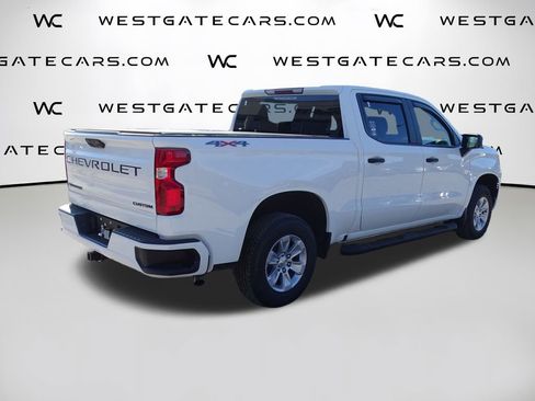 Used 2024 Chevrolet Silverado 1500 Custom w/ Turbomax Blackout Package image 11