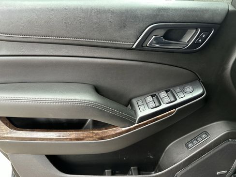 Used 2018 Chevrolet Tahoe LT w/ LT Midnight Edition image 29