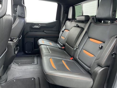 Used 2024 GMC Sierra 1500 AT4 w/ Technology Package image 40