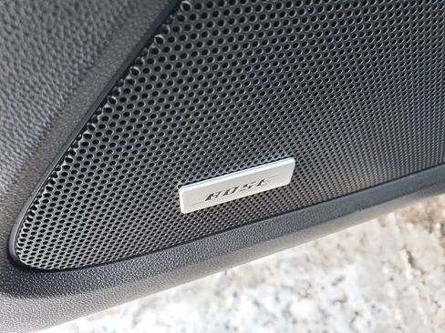 Used 2023 Chevrolet Equinox Premier image 21