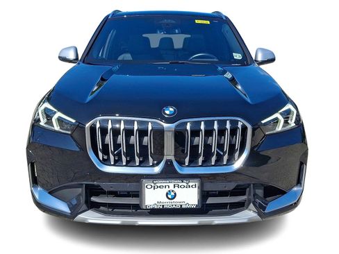 Used 2023 BMW X1 xDrive28i w/ Premium Package AWD/4WD image 2