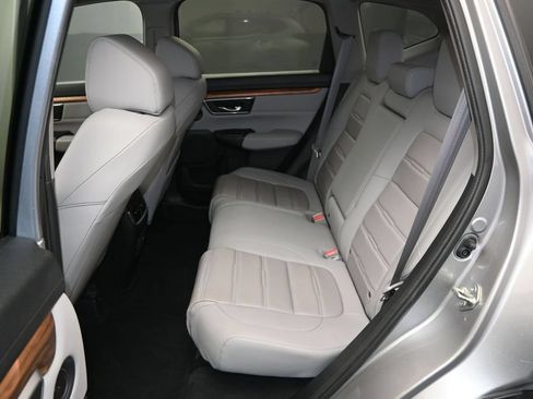 Used 2020 Honda CR-V Touring image 12