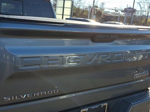 Used 2020 Chevrolet Silverado 1500 High Country image 29