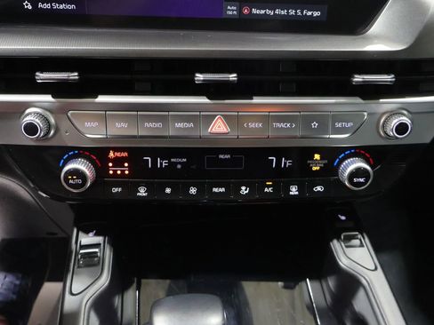 Used 2025 Kia Telluride S AWD/4WD image 34