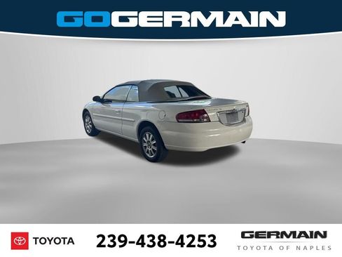 Used 2004 Chrysler Sebring GTC image 5