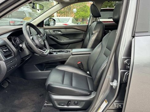Certified 2023 Nissan Rogue SV w/ SV Premium B Package AWD/4WD image 20