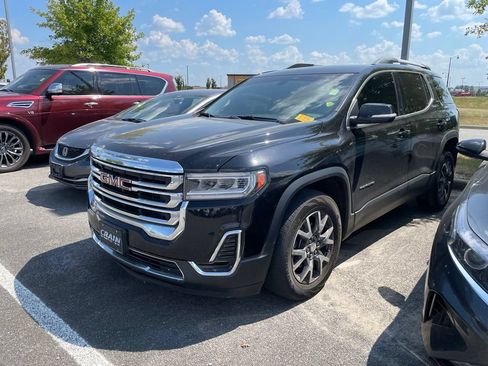 Used 2021 GMC Acadia SLE w/ Driver Convenience Package FWD image 3