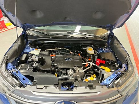 Used 2025 Subaru Forester Limited w/ Popular Package AWD/4WD image 32