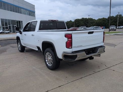 New 2026 Chevrolet Silverado 2500 LTZ w/ LTZ Premium Package AWD/4WD image 5