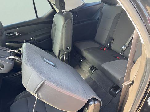 Used 2018 Chevrolet Traverse LT AWD/4WD image 44