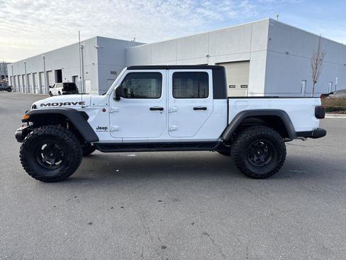 Certified 2024 Jeep Gladiator Mojave w/ Technology Group image 6