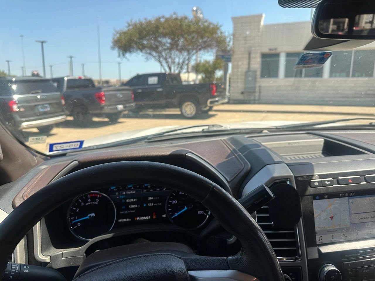 Used 2018 Ford F250 King Ranch w/ King Ranch Ultimate Package AWD/4WD image 12