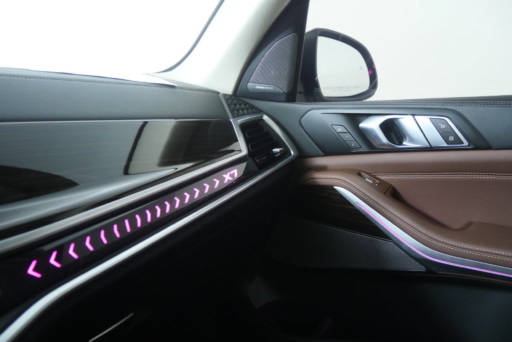 Certified 2024 BMW X7 xDrive40i AWD/4WD image 29