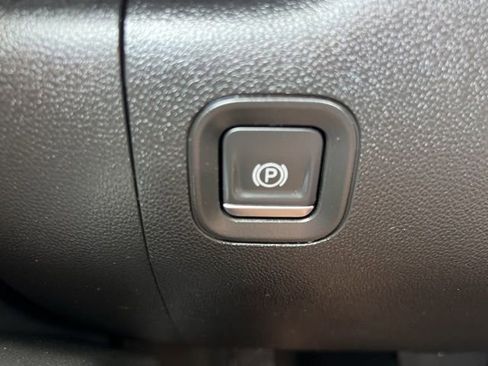 Used 2021 Chevrolet Silverado 3500 LTZ w/ LTZ Convenience Package image 49