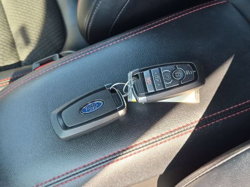 Used 2024 Ford Escape ST-Line AWD/4WD image 34