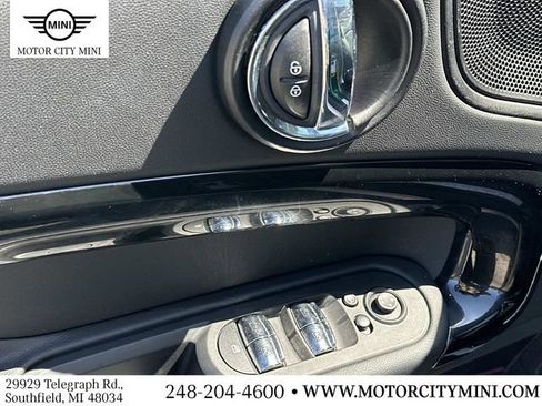 Certified 2024 MINI Cooper Countryman S w/ Premium Package AWD/4WD image 19