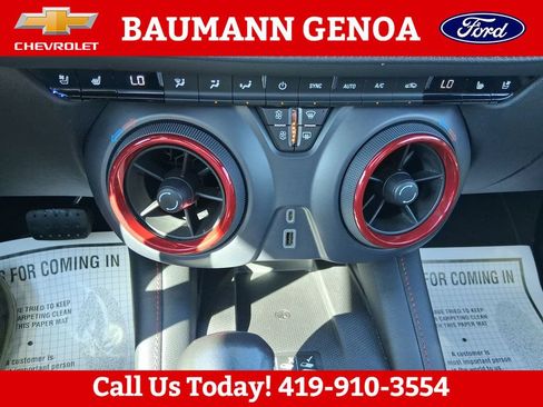 Used 2021 Chevrolet Blazer RS w/ Enhanced Convenience Package FWD image 17