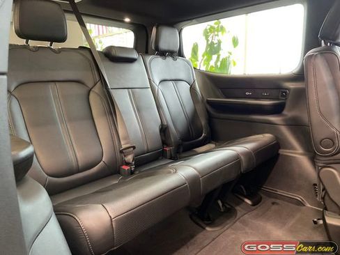 New 2026 Jeep Grand Wagoneer Limited image 9