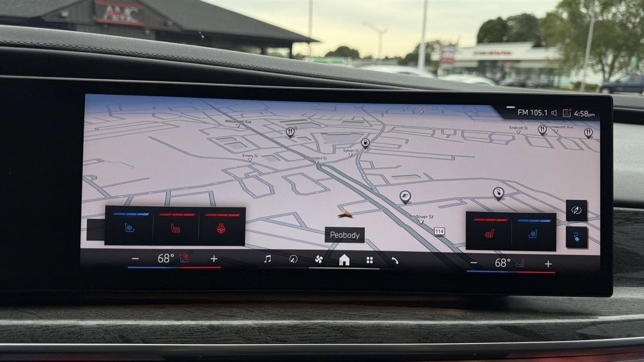 Used 2023 BMW i7 xDrive60 AWD/4WD image 58