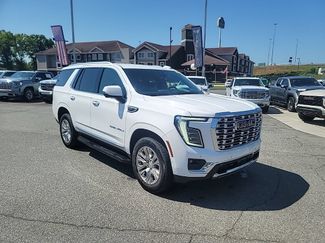 Used 2025 GMC Yukon Denali RWD video 1
