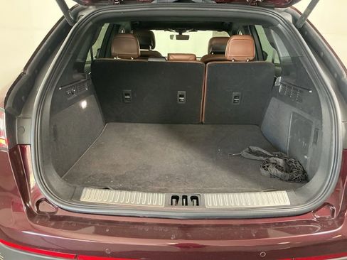 Used 2022 Lincoln Nautilus Reserve w/ Equipment Group 201A image 30