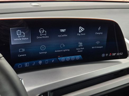 Certified 2026 Cadillac Vistiq Sport w/ LPO, Floor Liner Package image 18