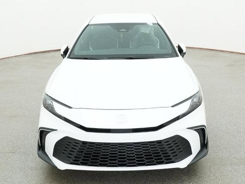 New 2026 Toyota Camry SE image 11